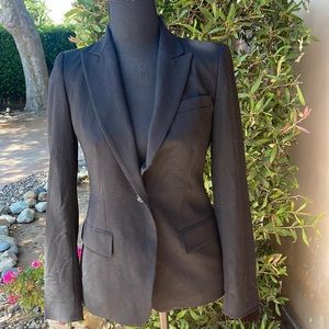 Vince Camuto black basic classic blazer fits beautifully